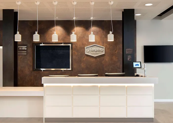 Готель Hampton By Hilton London Docklands